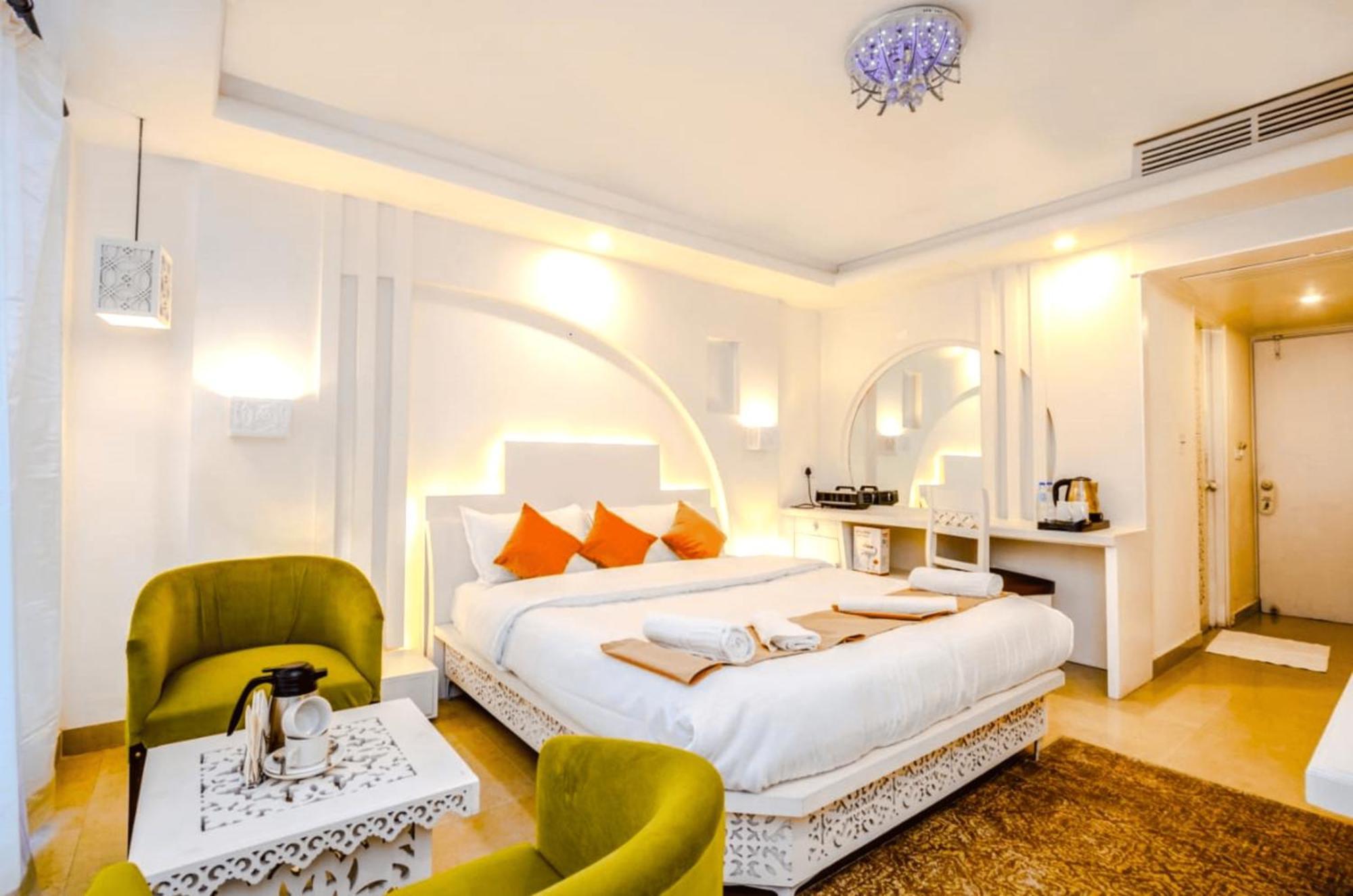 Hotel Snow Princess Manāli Buitenkant foto
