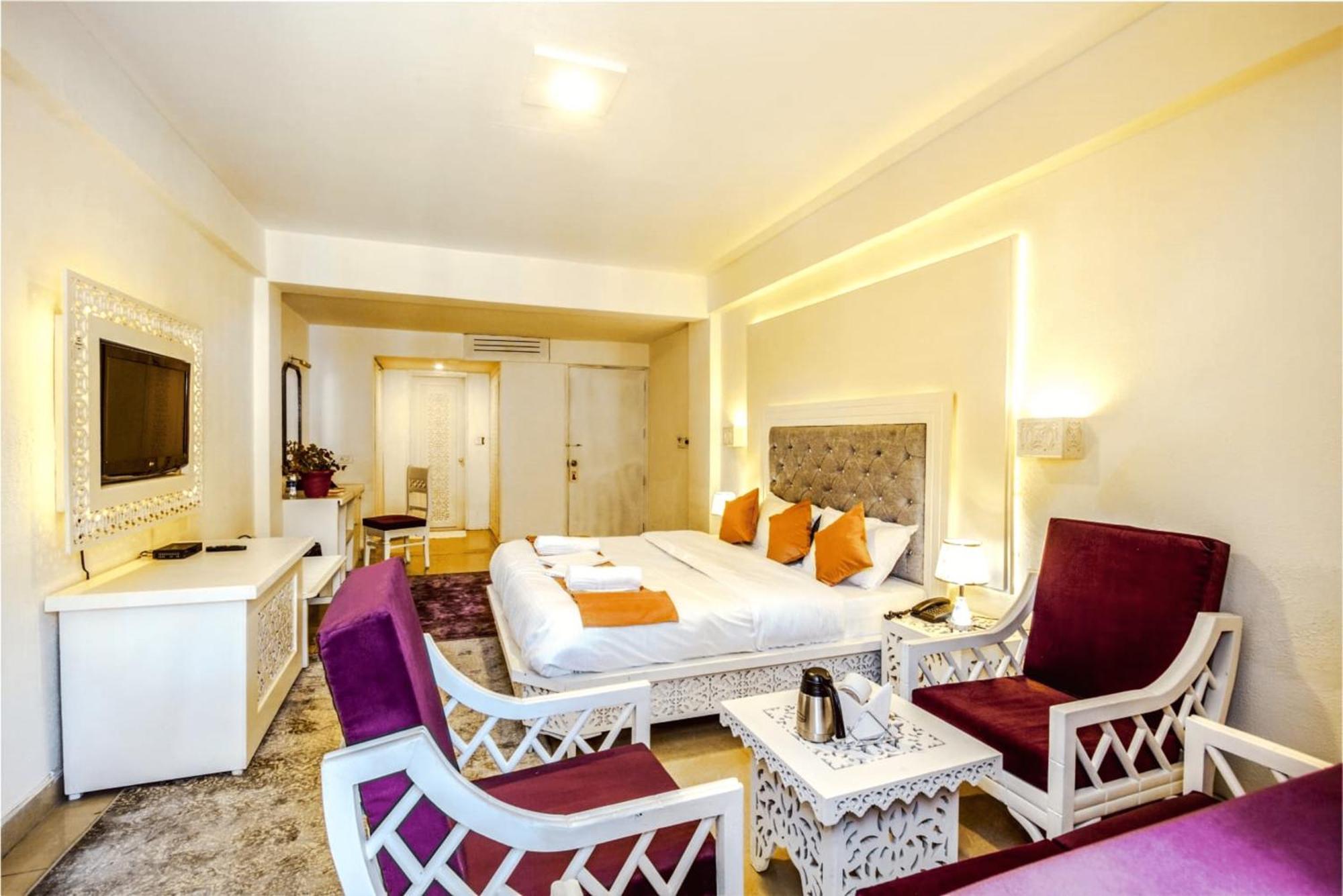 Hotel Snow Princess Manāli Buitenkant foto