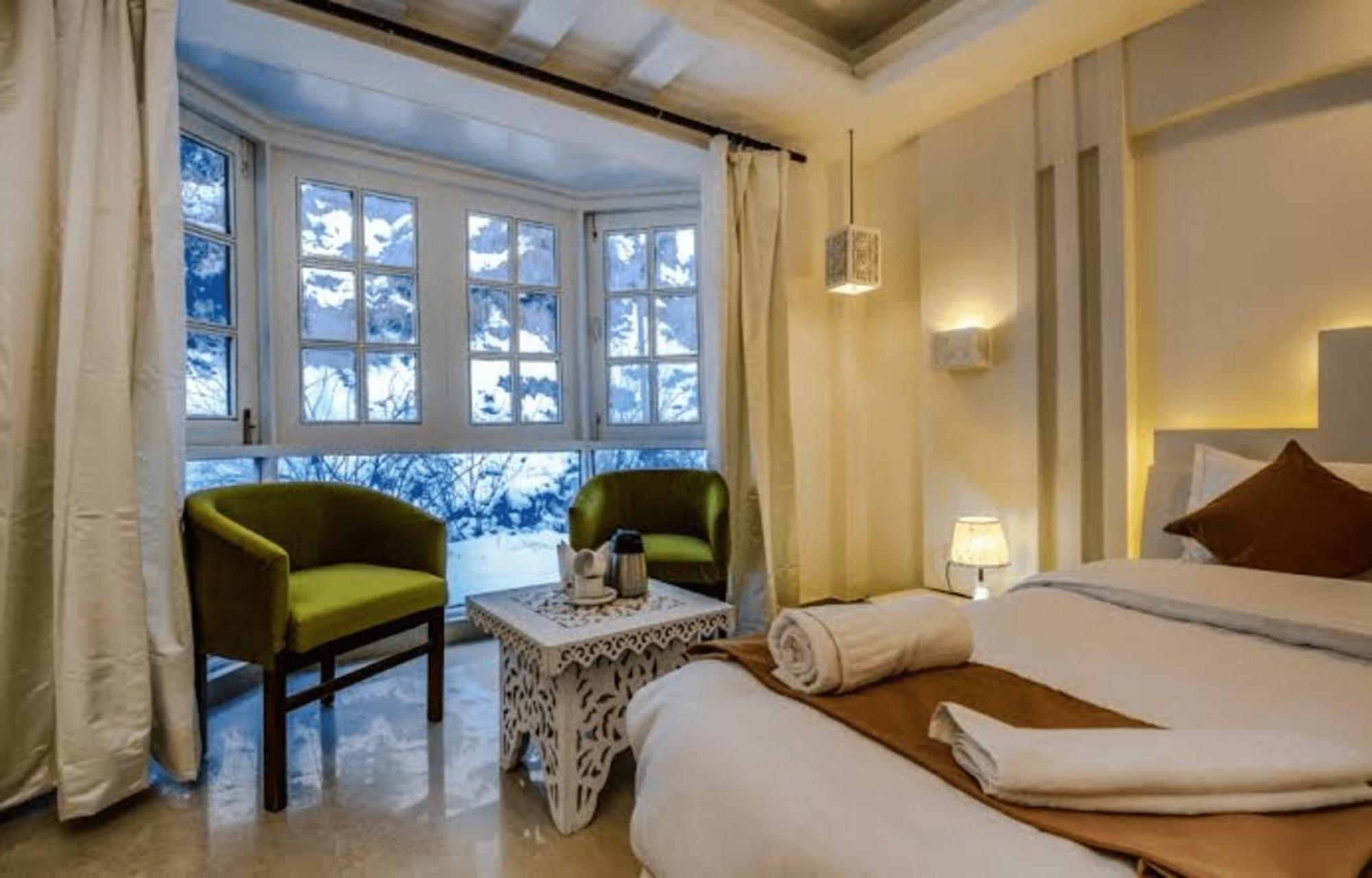 Hotel Snow Princess Manāli Buitenkant foto